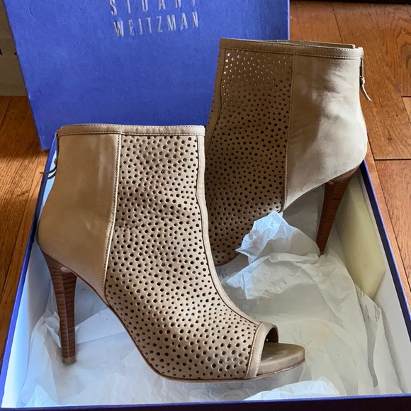 Stuart Weitzman Booties - Picture 1 of 13
